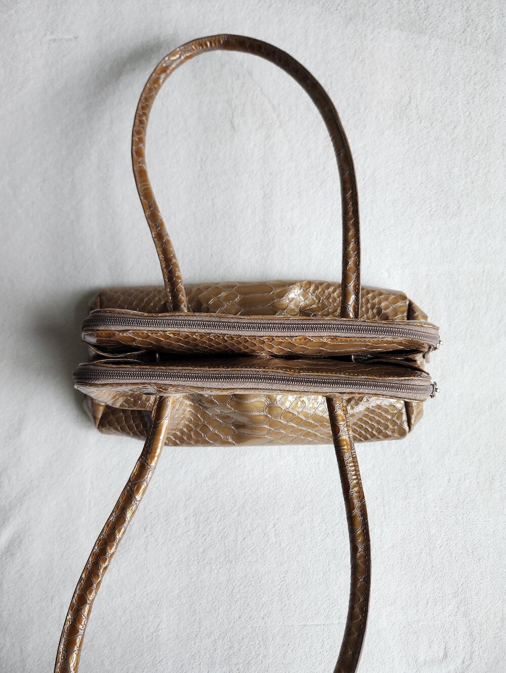 Danier Genuine Leather Shoulder Bag - Caramel Brown - UPDATED - Picture 6 of 12